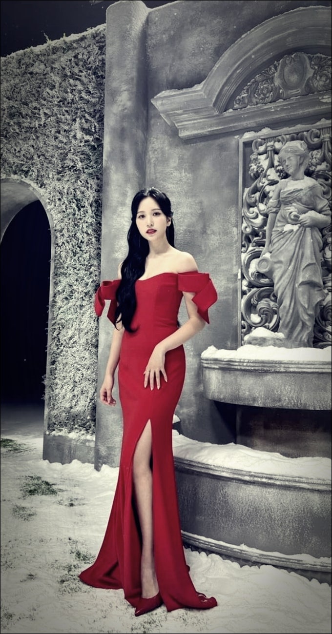 Mina Phone Wallpapers: TWICE Girlfriend-like & Daily Life Photos by Ongal