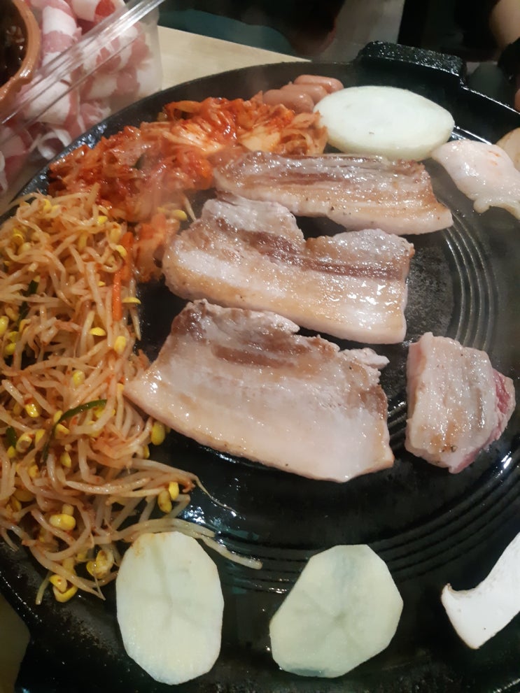  [수원 연무동 맛집] 솥뚜껑 삼겹살 경기대