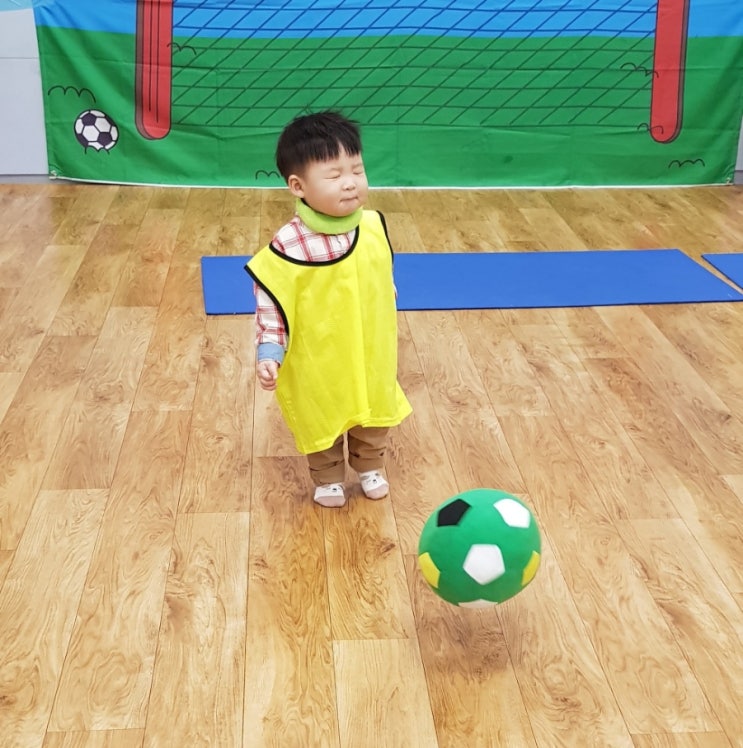  아기 까치발 자폐, 부모에게 보내는 이상 신호인가?