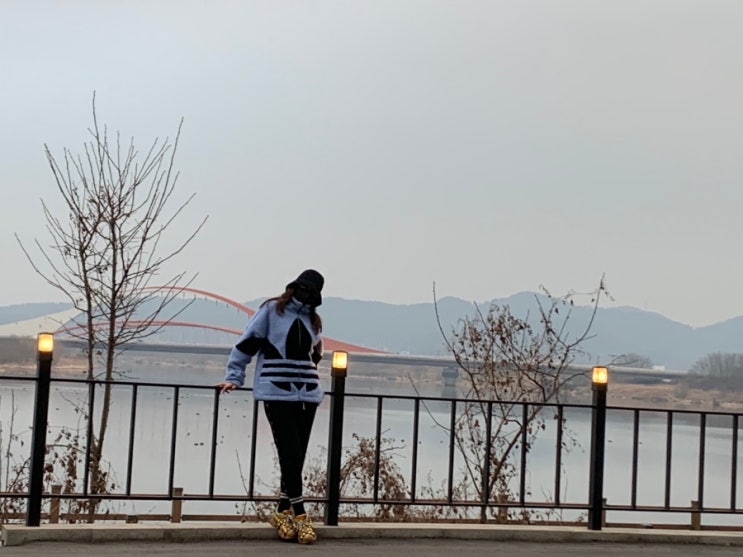  아디다스 쉐르파 자켓 빅트레포일 후리스 블루 착용후기