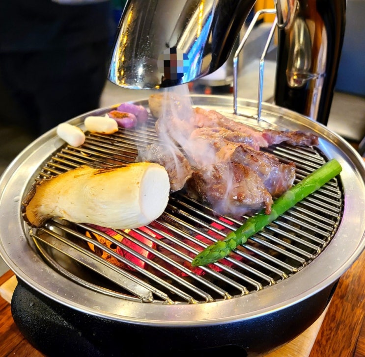  김해 룸식당 장유 고기집_ 김형제고기의철학 꽃목살과 뼈삼겹갈비