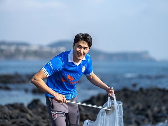 [오피셜] <b>제주</b>, 광주의 <b>김주공</b> 영입