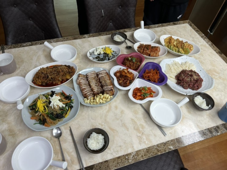  일상일기_먹부림, 허리부상, 결혼준비, 부스터샷