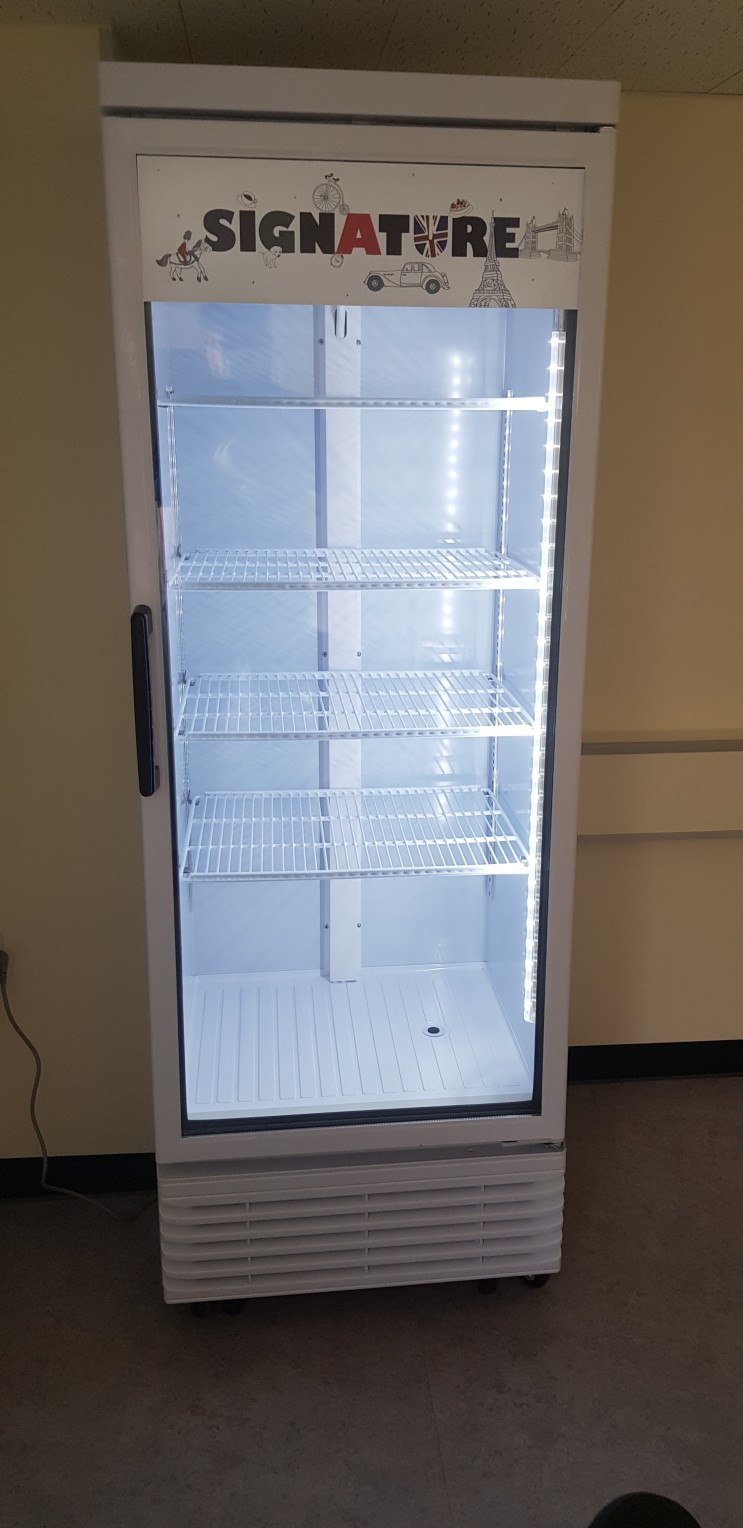 새재품 음료수냉장고 배송설치 이지콘냉장고