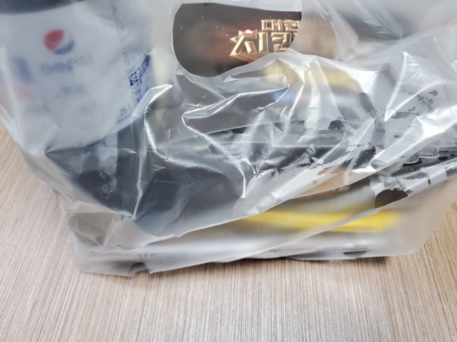 치킨플러스 충북광혜원점 사진 1