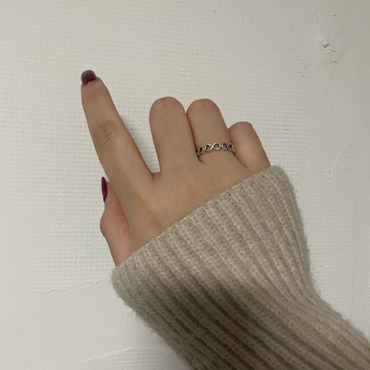  카카오톡 선물하기로 받은 판도라 인피니트 샤인링! 어떤 코디에나 어울리는 데일리 포인트 반지 후기. 여자친구 선물로도 친구 생일 선물로도 딱이라구요!!