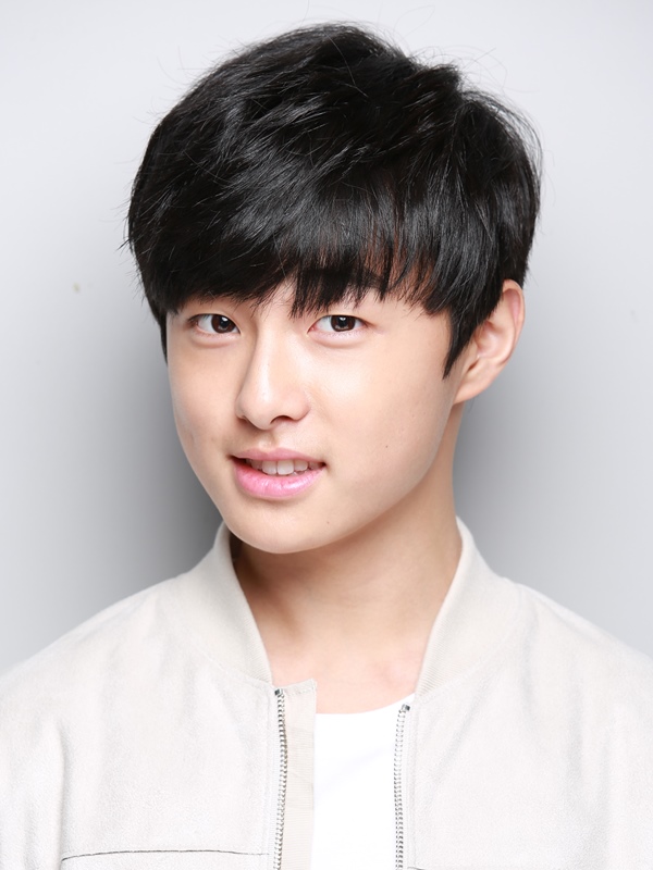 윤찬영 나이 배우 결혼 여자친구 가족 고향 프로필 드라마 영화 윤찬영 나이 배우 결혼 여자친구 가족 고향 프로필 드라마 영화