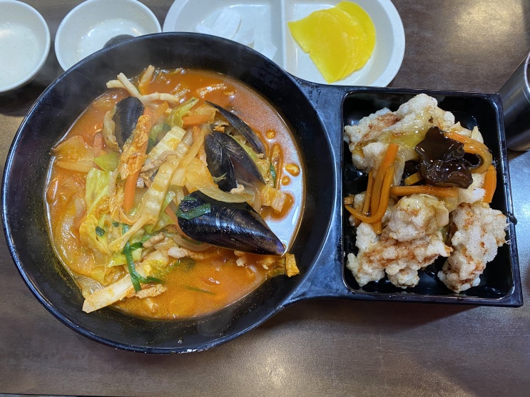  점심에는 서면 홍콩반점 탕짜면과 탕짬면