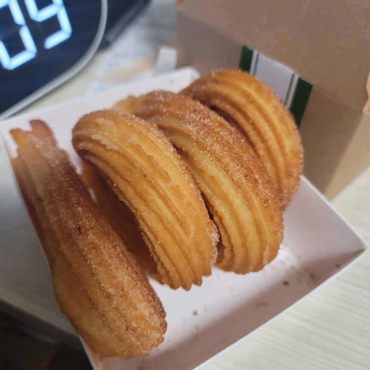  동대문구 디저트 배달 카페 뉴욕쟁이 디저트 서울시립대점 후기