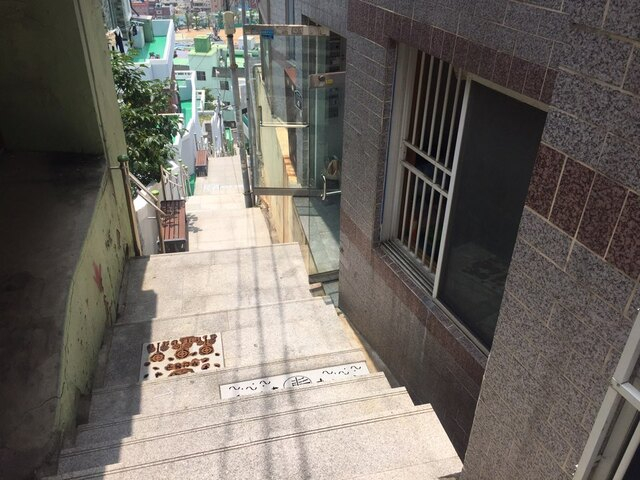 홀로 죽었지만 고독사 아니다?… 모호한 기준에 판단 제각각 홀로 죽었지만 고독사 아니다?… 모호한 기준에 판단 제각각