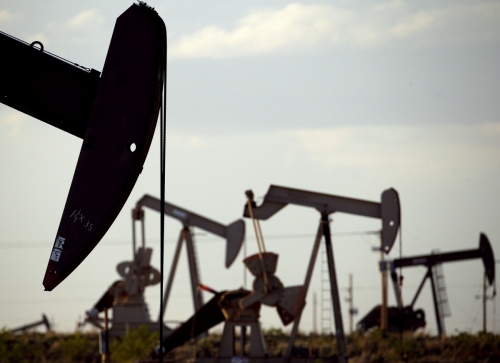 국제유가, 우크라발 지정학적 리스크에 상승...WTI, 2.8%↑ 국제유가, 우크라발 지정학적 리스크에 상승...WTI, 2.8%↑