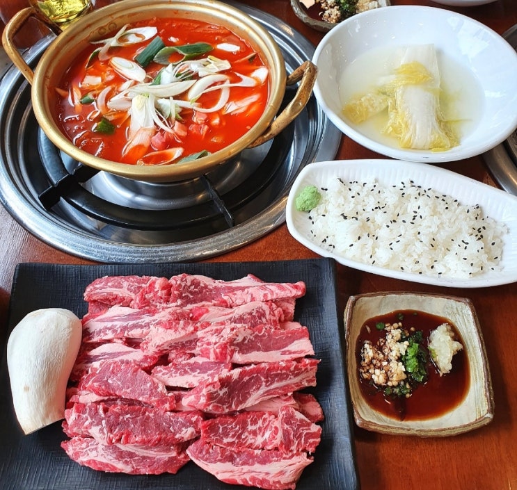 대구 침산동 맛집 : 고기9단 침산점 / 갈비살 맛집 / 김치찌개 솥밥 맛집 / 가성비 좋은  소고기집 / 침산동 밥집 / 로봇이 서빙하는 곳