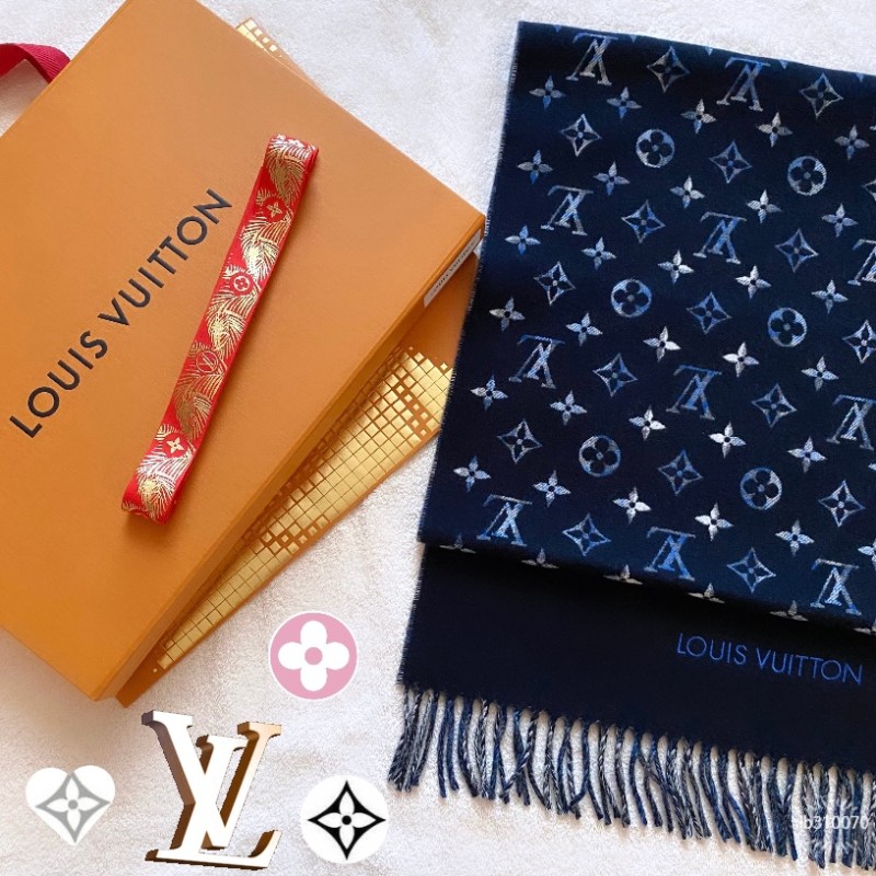 Louis Vuitton Monogram gradient tartan scarf (M77128)