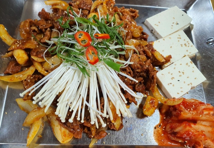 김해장유 율하맛집 "배불뚜기" TV방영 철판두루치기 맛이있네!