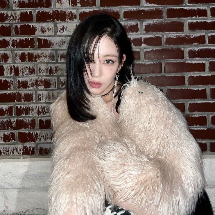 눈부신 미모로 돌아온 프로미스나인 이채영 중단발 레이어드컷