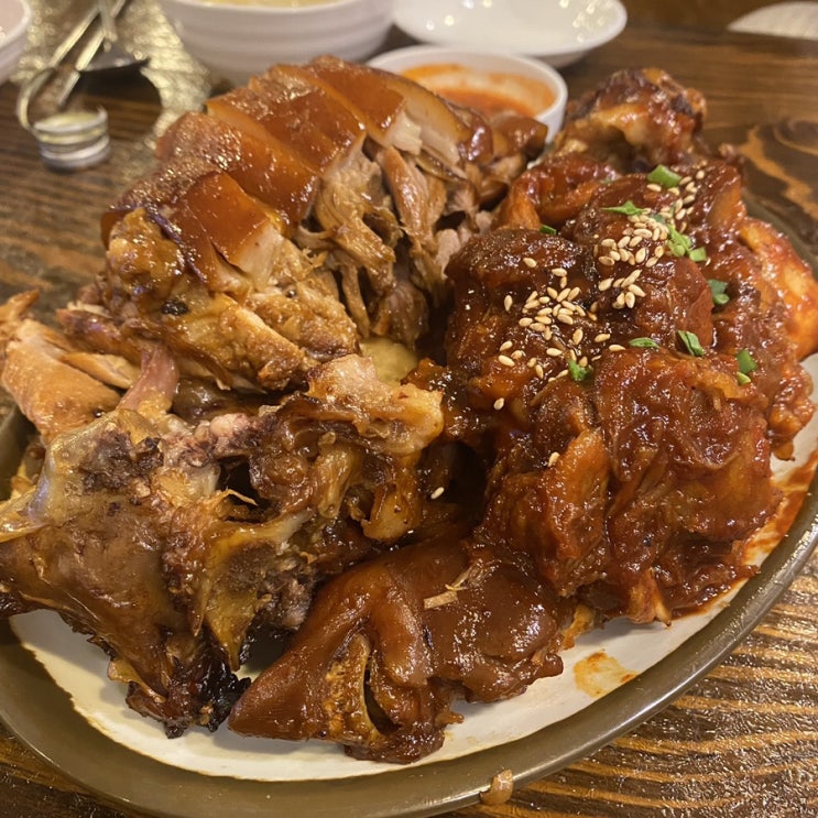  [선릉역 맛집] 뽕나무쟁이 선릉본점 - 서울 4대 족발, 매콤한 불향과 마성의 쫄깃함이 일품 since 2015