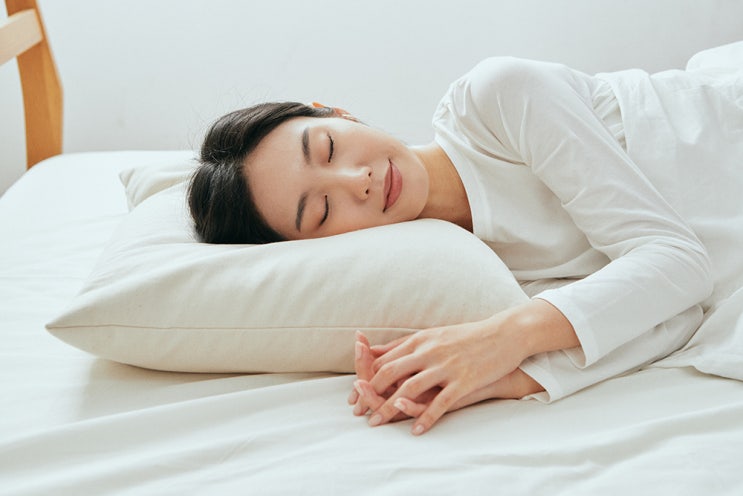  명절 후 다이어트 꿀팁! 자는 동안 살이 빠지는 수면 다이어트 방법