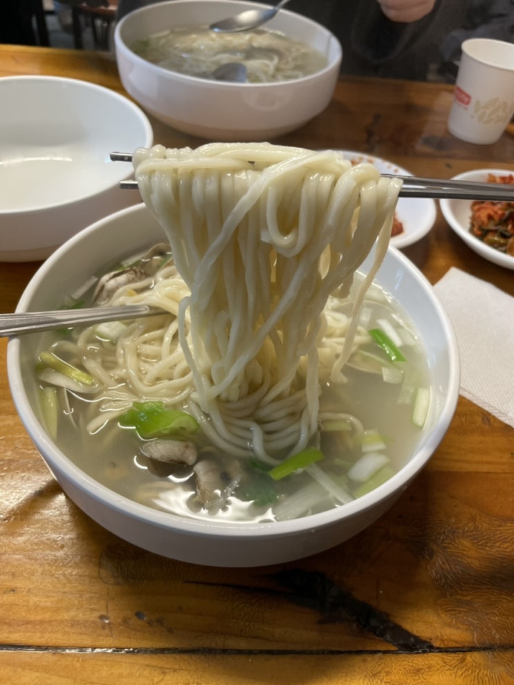  을지로입구역 조개칼국수,인천집