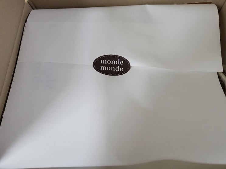 몽드몽드 숄더백 Boston백 크림베이지