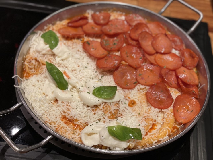  청년다방 신메뉴 피자로니 떡볶이 후기