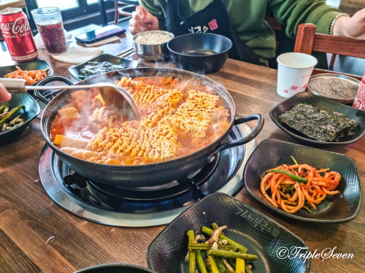  [후기] 삼송 김치부루스! 고양시 김치찌개 맛집 김치부루스 본점 방문 후기!