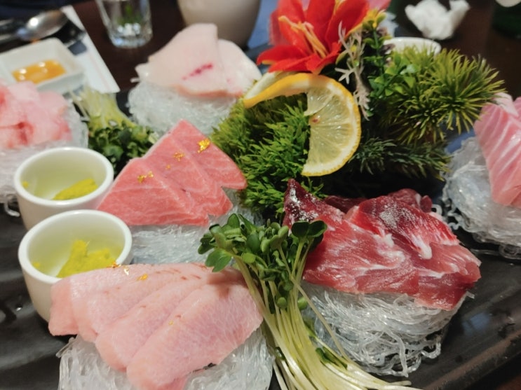  필참치-맛있는 좋은 참치 부위를 주는 참치 맛집