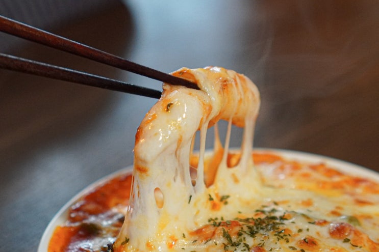  홀토마토캔으로 토마토 떡볶이! 홀토마토 치킨스프 활용 메뉴