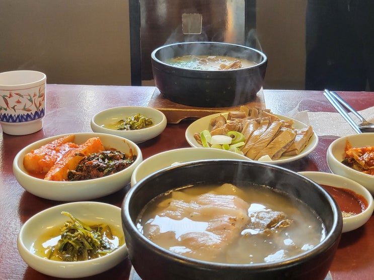  부산 수영 엄용백돼지국밥 밀양식 돼지국밥 강추