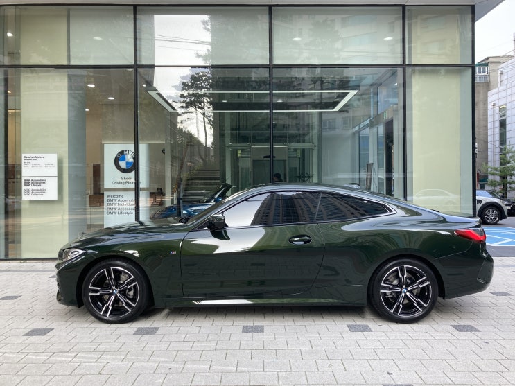  420i Coupe M스포츠 산레모 그린 색상 출고ㅣ김민구 SC (BMW 바바리안모터스 목동)
