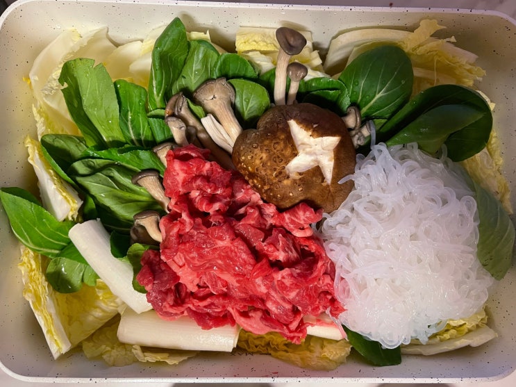 샤브샤브와는 또다른 맛 피코크 일호식 스키야키