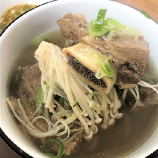  깔끔하고 진국인 명품갈비탕,왕갈비탕 <가온갈비탕>