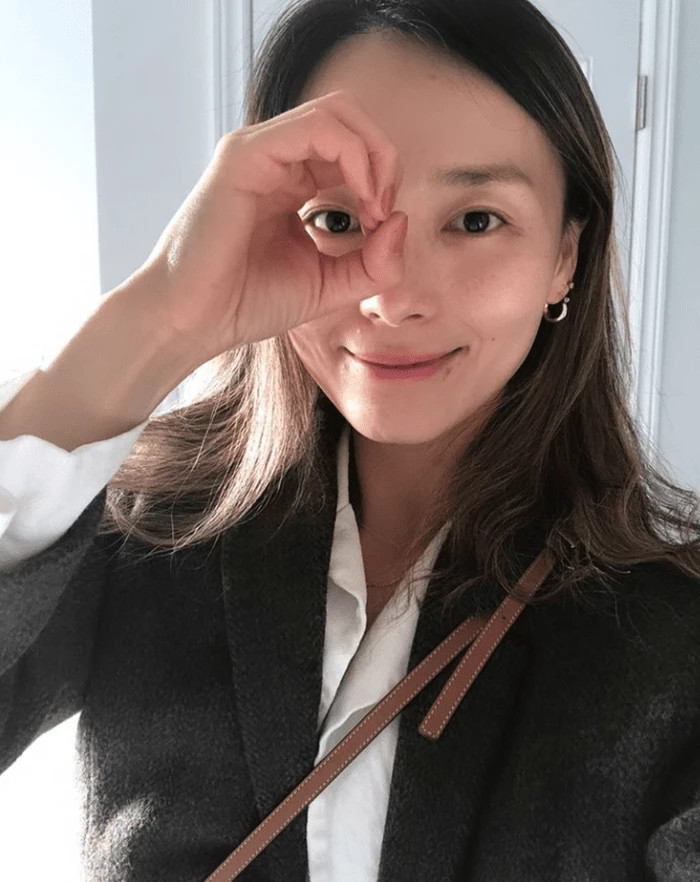 원더걸스 출신 선예, 안소희와 십여 년 만에 함께 있는 사진 공개 "난 왜 눈물이" 원더걸스 출신 선예, 안소희와 십여 년 만에 함께 있는 사진 공개 "난 왜 눈물이"