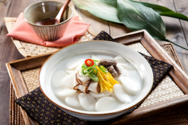  설날 차례의 뜻, 차례상 차리는 법, 차례 예절에 대해 알아볼까요?