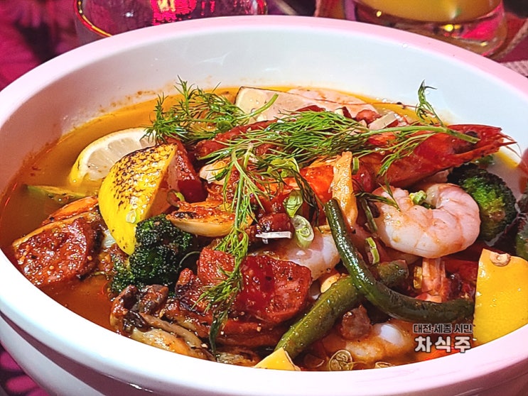  봉명동 브런치 와인바 카페 맛집 대전 필립아일랜드