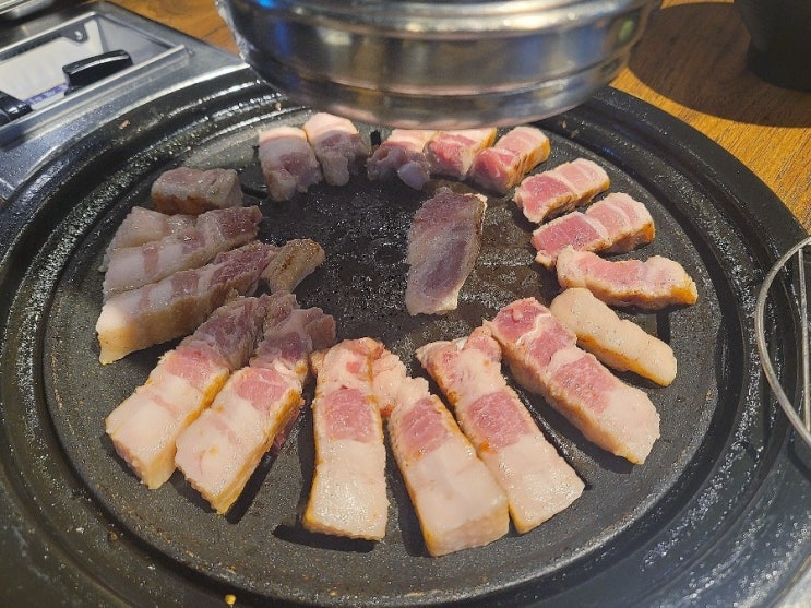  성남 위례 고기집 "육시리" 삼겹살/김치찌개 전골 맛집