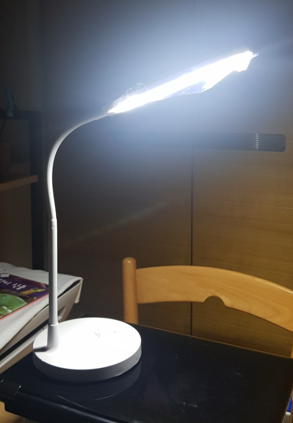 듀플렉스 무선 LED 스탠드 DP-8829LR 사용기 듀플렉스 무선 LED 스탠드 DP-8829LR 사용기