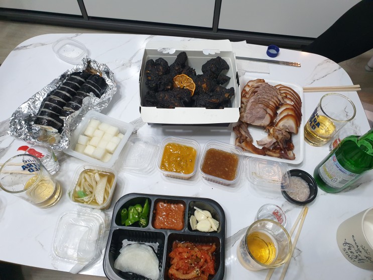[마산] 동마산시장 맛거리를 찾은 김밥 족발 치킨