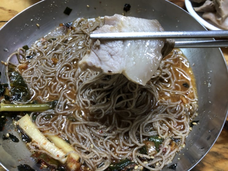  강원도 고성 꼭 가봐야할!! 동치미 국물이 일품인 현지인 추천 숨은맛집 "동루골 막국수"