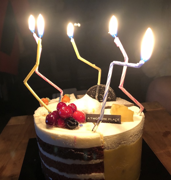 나이 50을 앞두고 친구들과 생일동맹을 맺었습니다