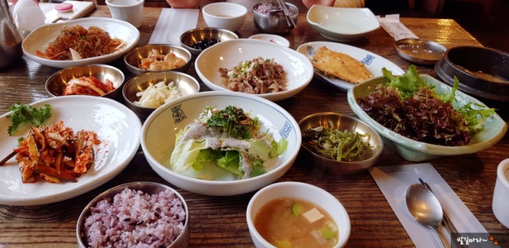 서울) 인사동 토속음식점 '촌' 한정식
