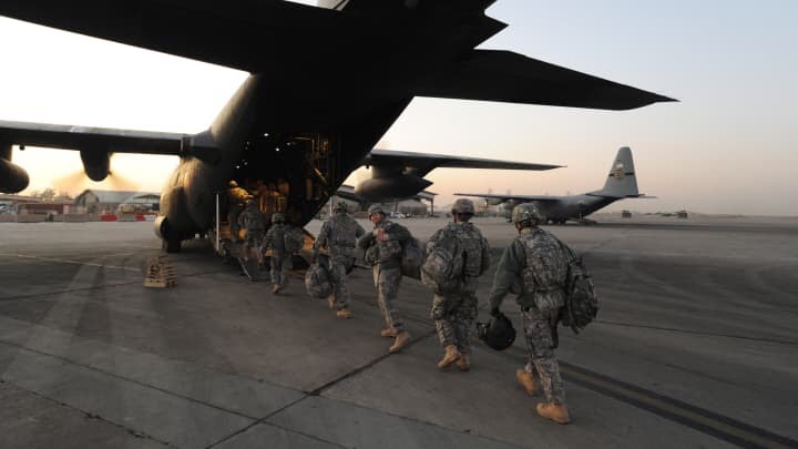 US troops to deploy to Estern Europe amid Ukraine crisis