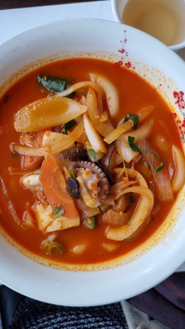  포항 영일대  해수욕장 맛집 ( 차이홍)-친구돈 친구산