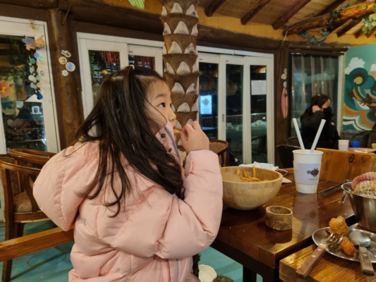 힙한 양양 맛집 거북이서프바 아이도 좋아했어요