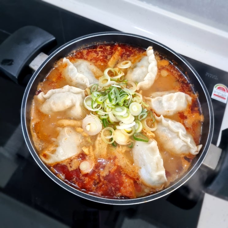  명절에 남은 전 활용법으로 전김치찌개