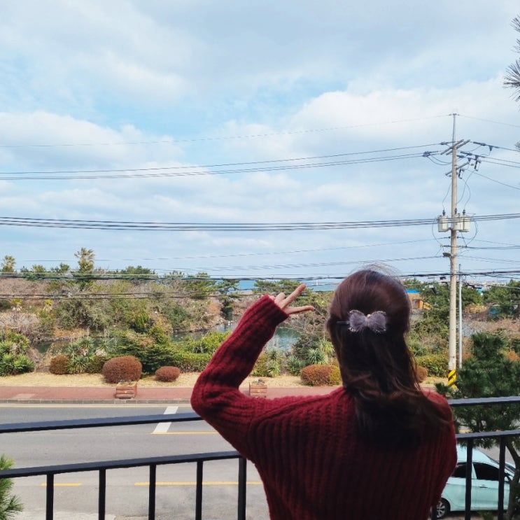  제주 조천 카페 딜레탕트 브런치로 키쉬 어때 오션뷰는 덤