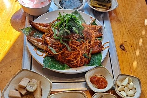 명산민물장어 이미지