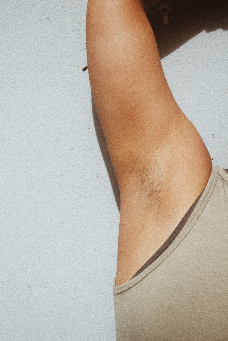  멍울지고 아픈 목과 겨드랑이 림프절 부음의 원인과  관리 방법