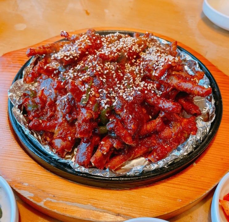  도쿄 한국음식 맛집:닛포리 맛집feat.닭발•곱창 볶음