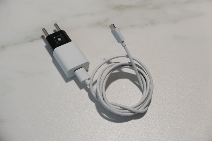 크롬캐스트4 | 어댑터 버리고 TV USB로 전원 연결하는 방법