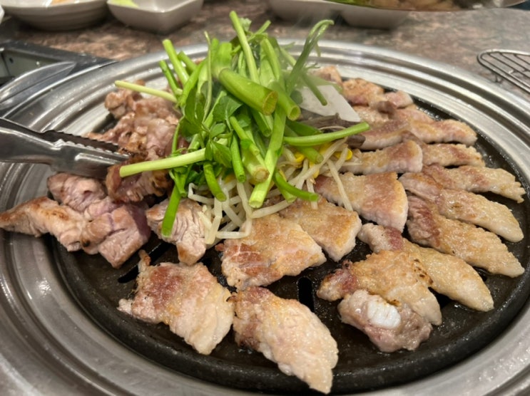 [동탄 센트럴파크 맛집] 고기 구워주는 찐맛집 '창심관' 미나리랑 고사리 꿀조합